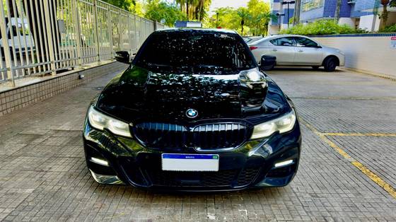 BMW 330i 2.0 16V TURBO GASOLINA M SPORT AUTOMÁTICO